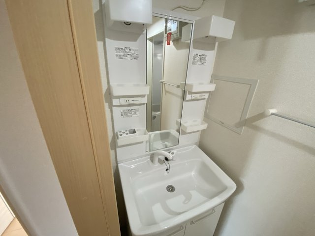 グラースアンジュＥの洗面所