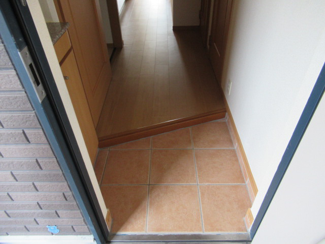 エル大田の玄関