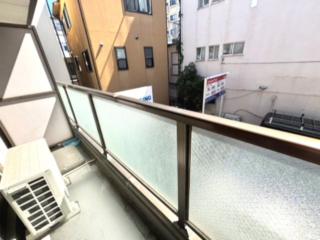 ドミール青木のバルコニー