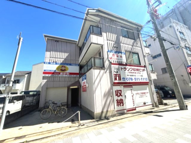 ドミール青木の外観