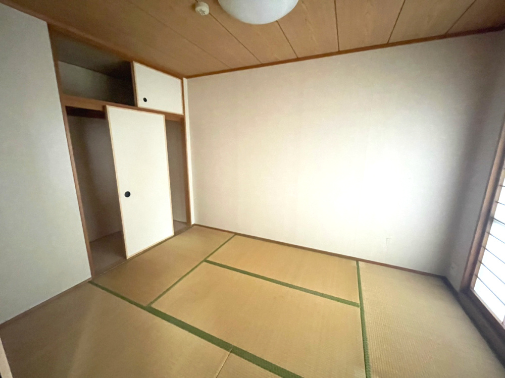 サーパス田村町の和室