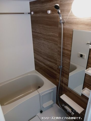 カルムコリーヌの浴室