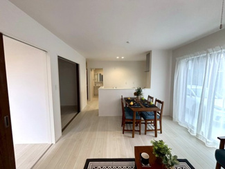 【居間・リビング】 | 新築戸建　西長戸町