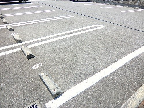 パッソ神田Ⅰの駐車場