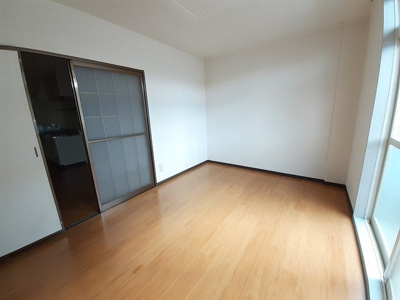 【内装】 | ブルースカイ今宿