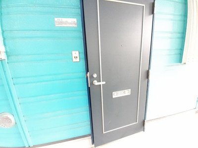 【エントランス】 | ブルースカイ今宿