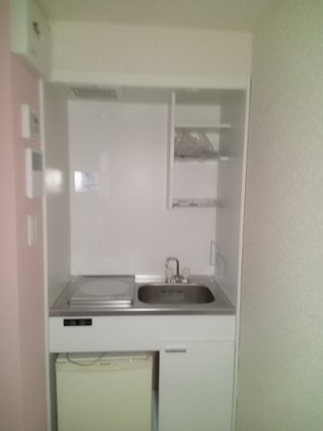 川崎市多摩区布田のアパートのキッチン