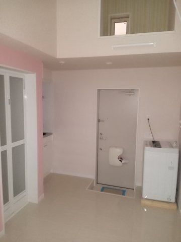 川崎市多摩区布田のアパートの玄関|きれいな玄関です