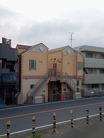 川崎市多摩区布田のアパート