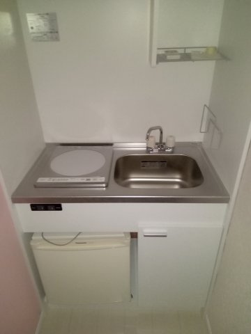 川崎市多摩区布田のアパートのキッチン|お料理しやすいキッチンです