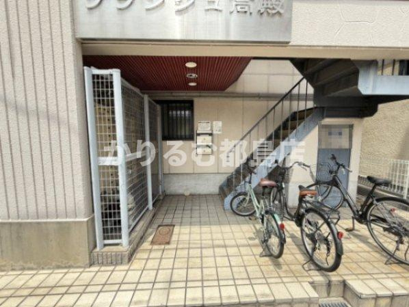 ブランジュ高殿のエントランス