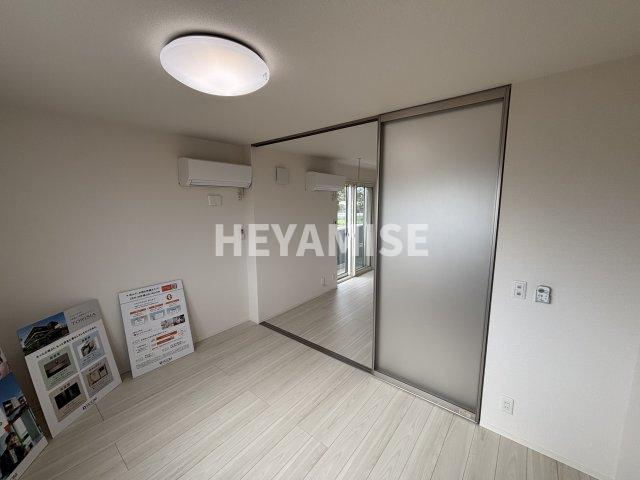 ライク・ア・パラソルの内装|別のお部屋の写真の反対タイプです。