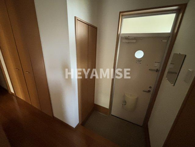 パークサイドAの玄関