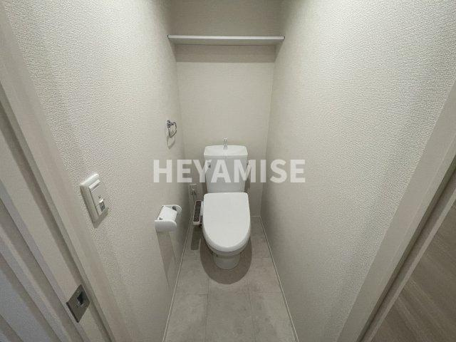 ガーランドのトイレ