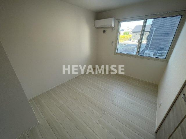 ガーランドの内装