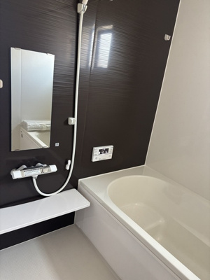 【浴室】 | リーブルガーデン平群町三里４期 | 風呂