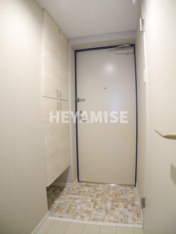 modern palazzo 長崎Northの玄関