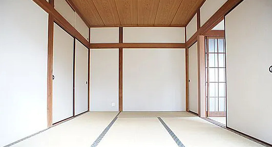 柏市弥生町　一棟売アパートの和室