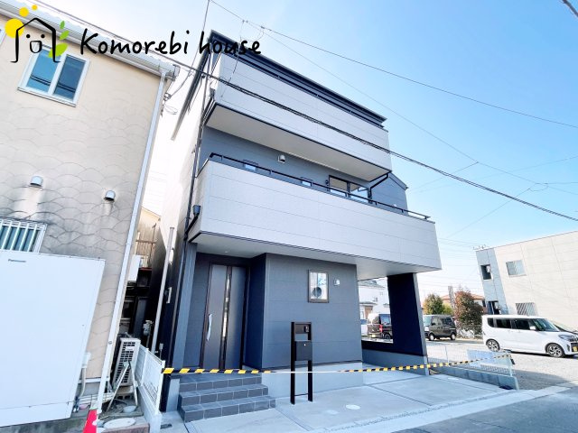 さいたま市見沼区東門前　新築一戸建て　リーブルガーデン　01