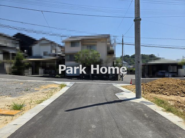 高知市福井町・E号地-建築条件付き-売土地の前面道路含む現地写真