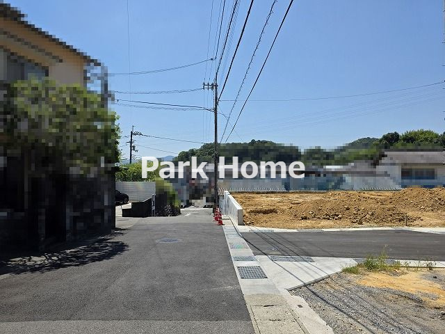 高知市福井町・E号地-建築条件付き-売土地の前面道路含む現地写真