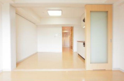 【寝室】 | コンチェルト杉並 | きれいなフローリング。