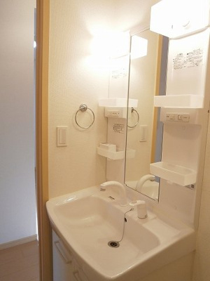 【洗面所】 | ミルトラウム | スペースが確保できる洗面所です