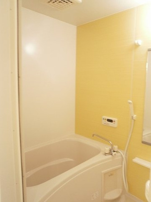 【浴室】 | ミルトラウム | 日々の疲れを癒すお風呂付です