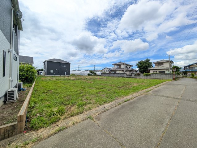 【前面道路含む現地写真】 | フォーセール吉岡町第1漆原ー①