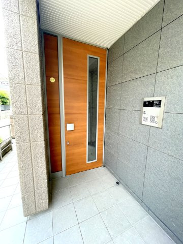 バーガンディハウスのセキュリティ|★オートロックで安心です★