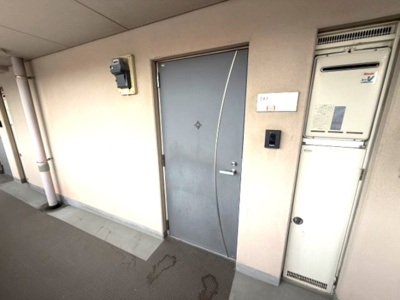 【エントランス】 | ソレイユ１番館