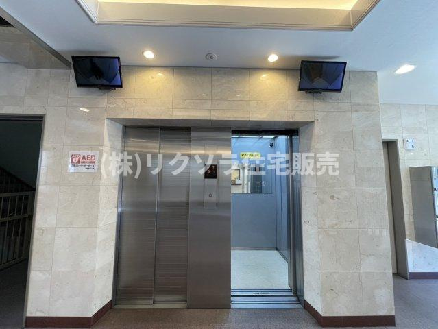 香里グランドコーポのその他共用部分|エレベーター2基　防犯カメラ有
■物件内覧・資金計画相談・住宅ローン相談、リフォーム相談、お問合せ受付中■
※当日・翌日のご内覧、ご相談はお電話でのお問合せがスムーズです！