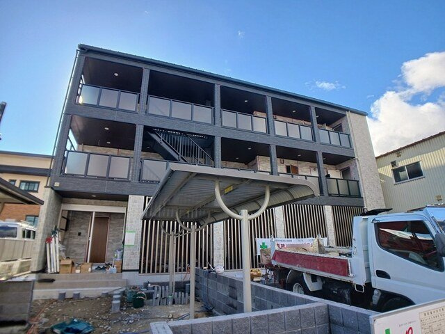 リエゾン学園前