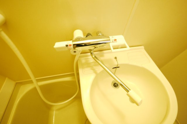 たかはしビルのバルコニー