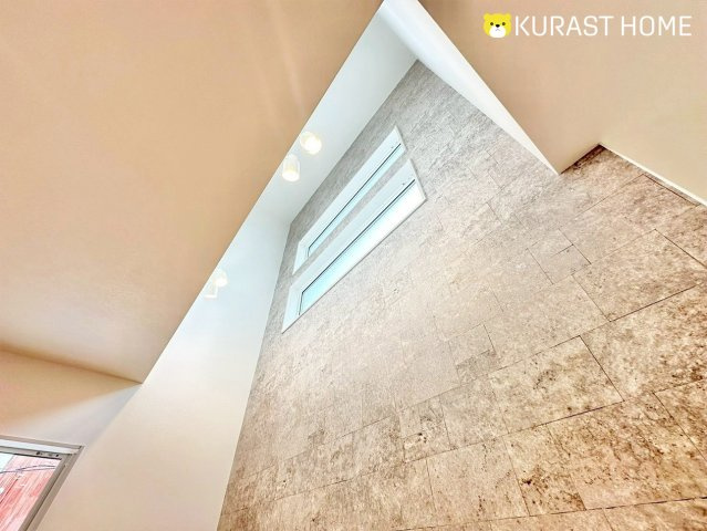 京都市伏見区久我本町　新築戸建の構造・工法・仕様|吹抜け