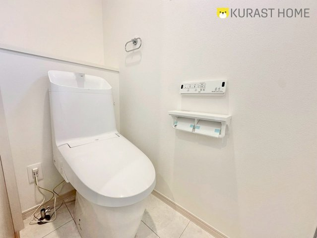 京都市伏見区久我本町　新築戸建のトイレ|2階トイレ