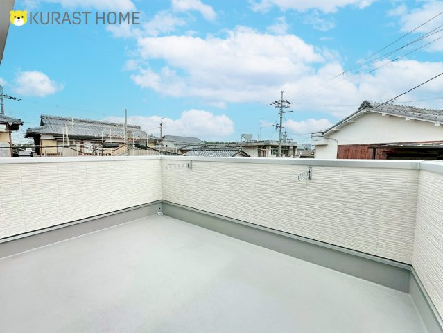 京都市伏見区久我本町　新築戸建のバルコニー|東面バルコニー