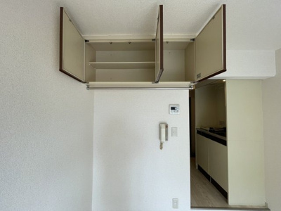 【収納】 | メゾン・ド・スラン | 洋服もかけられる収納です