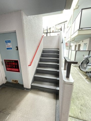 【その他共用部分】 | メゾン・ド・スラン | 共用部分の階段です
