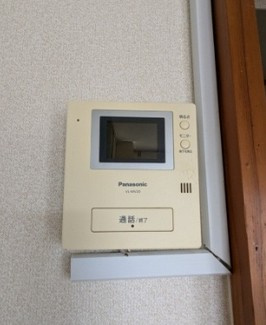 【セキュリティ】 | 三島市長伏 売一棟マンション ES05749 | 三島市長伏　TVモニター付きインターホン一例