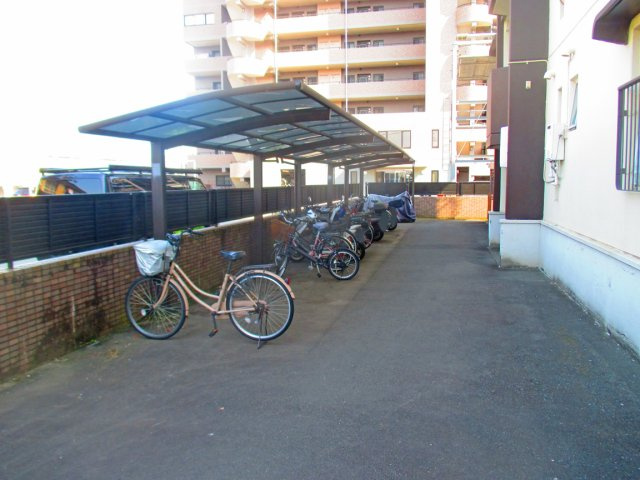 【駐輪場】 | 三島市長伏 売一棟マンション ES05749 | 三島市長伏　駐輪場