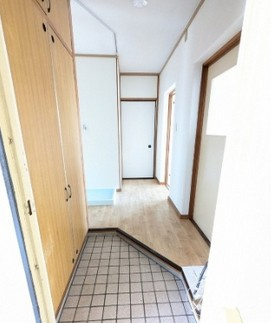 【玄関】 | 三島市長伏 売一棟マンション ES05749 | 三島市長伏　玄関一例