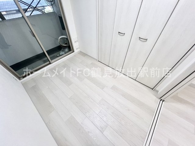 GROOVE今福鶴見の洋室