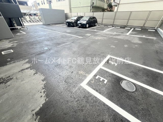 GROOVE今福鶴見の駐車場