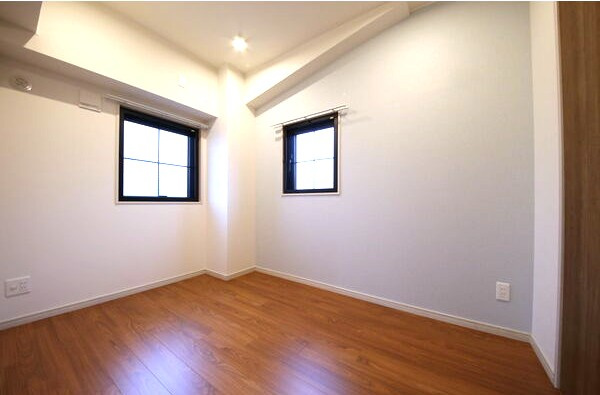 グランフォート新瑞橋の寝室