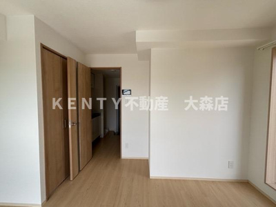 【居間・リビング】 | レクス大崎 | おしゃれな居間です