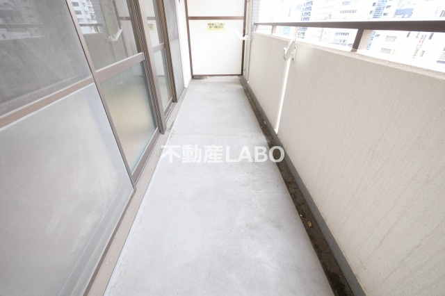 サウスサイドなにわ筋のバルコニー