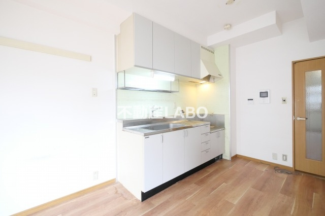 サウスサイドなにわ筋のキッチン