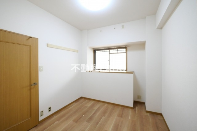 サウスサイドなにわ筋の寝室