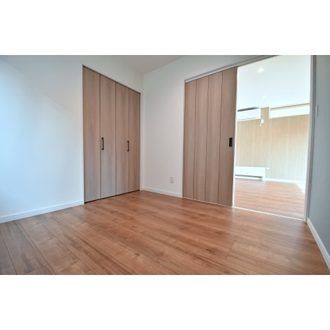 【くらしを変える平屋ご提案します！】昭和4丁目新築の洋室